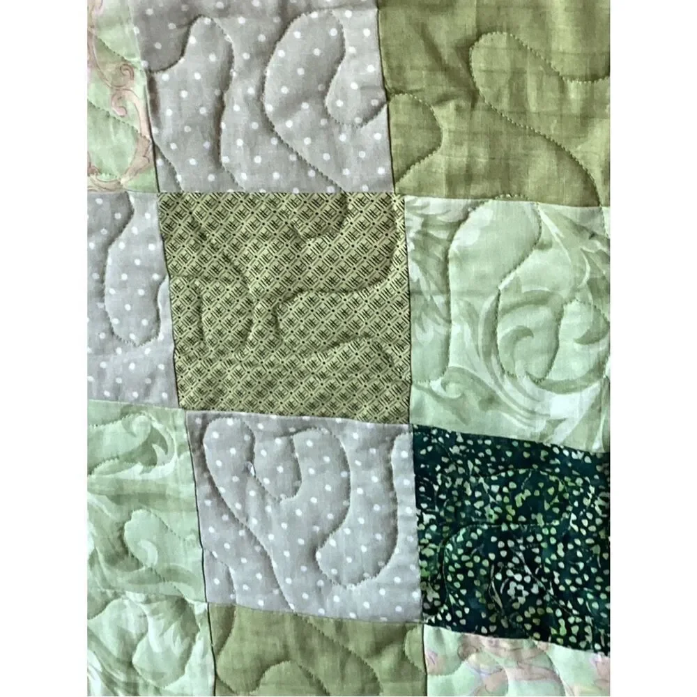 NWT. Colors of Green Beautiful Hand Crafted Quilt